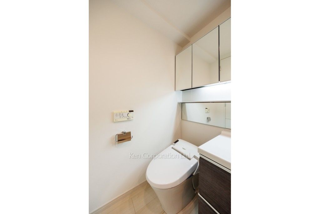 レジディア恵比寿南の写真 トイレ