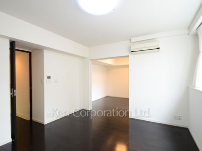 居室（LDなど） ※3階の同じ間取タイプを撮影。仕様が異なることがあります。