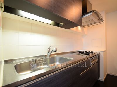 キッチン ※3階の同じ間取タイプを撮影。仕様が異なることがあります。