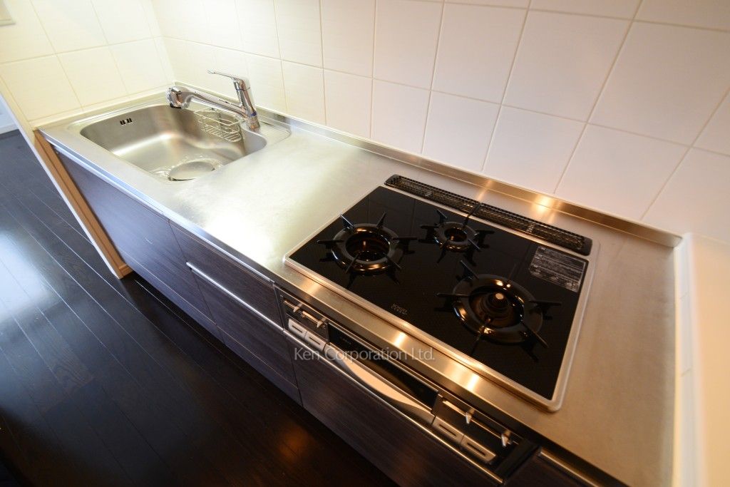 レジディア恵比寿南の写真 キッチン ※3階の同じ間取タイプを撮影。仕様が異なることがあります。