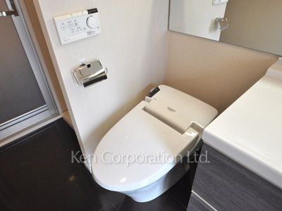 レジディア恵比寿南の写真 トイレ