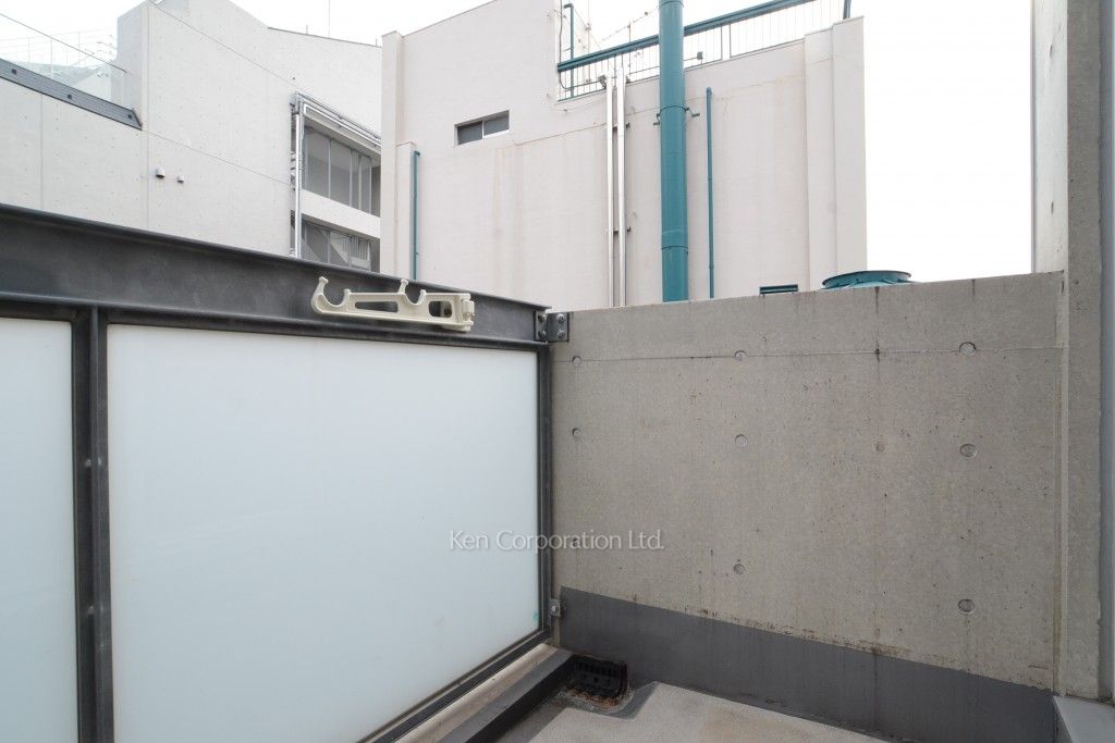 カスタリア渋谷櫻丘の写真 バルコニー