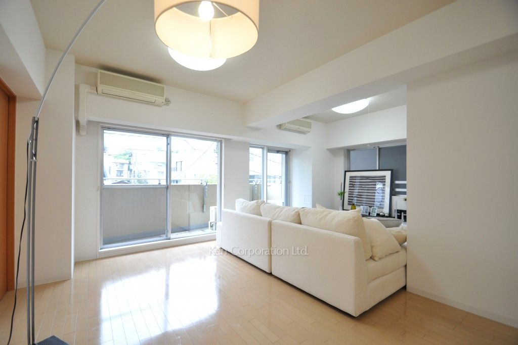 プライマル渋谷桜丘の写真 居室（LDなど） ※2階の同じ間取タイプを撮影。仕様が異なることがあります。