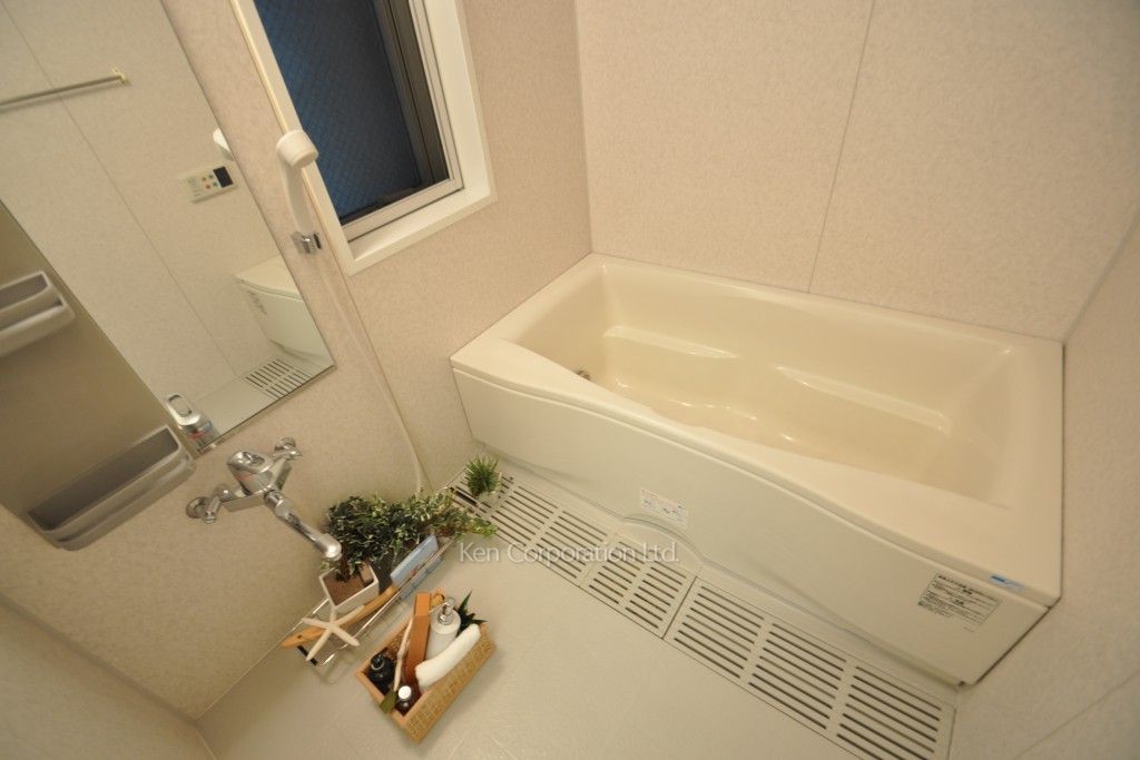 プライマル渋谷桜丘の写真 バスルーム ※2階の同じ間取タイプを撮影。仕様が異なることがあります。