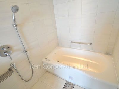 パークアクシス青山一丁目タワーの写真 バスルーム ※23階の同じ間取タイプを撮影。仕様が異なることがあります。