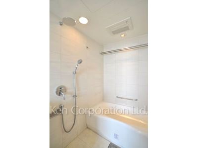 パークアクシス青山一丁目タワーの写真 バスルーム ※23階の同じ間取タイプを撮影。仕様が異なることがあります。