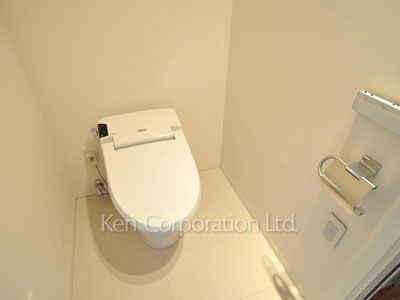 パークアクシス青山一丁目タワーの写真 トイレ ※23階の同じ間取タイプを撮影。仕様が異なることがあります。