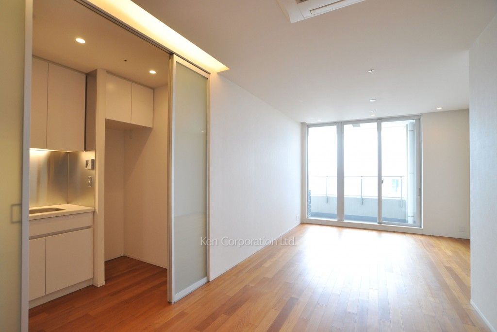 パークアクシス青山一丁目タワーの写真 リビングダイニング ※23階の同じ間取タイプを撮影。仕様が異なることがあります。