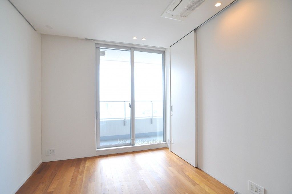 パークアクシス青山一丁目タワーの写真 ベッドルーム ※23階の同じ間取タイプを撮影。仕様が異なることがあります。