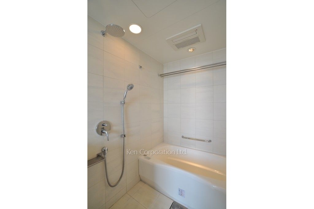 パークアクシス青山一丁目タワーの写真 バスルーム ※23階の同じ間取タイプを撮影。仕様が異なることがあります。