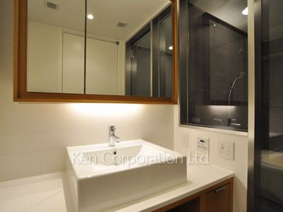 パウダールーム