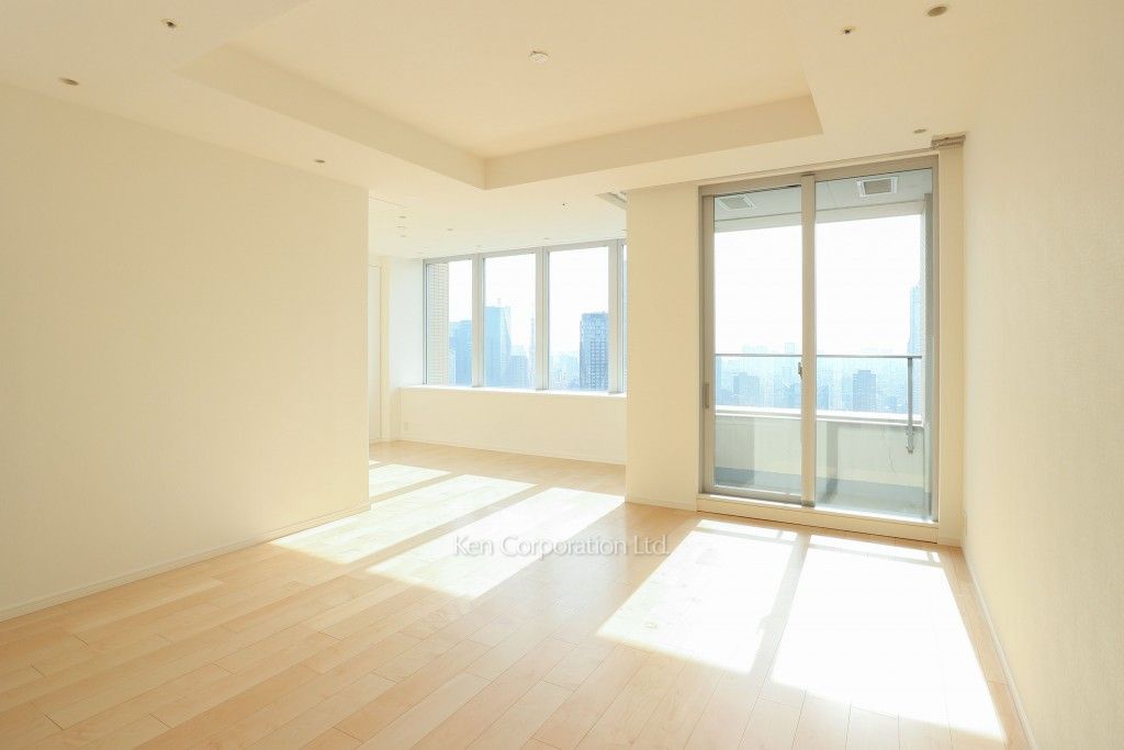 パークアクシス青山一丁目タワーの写真 リビングダイニング