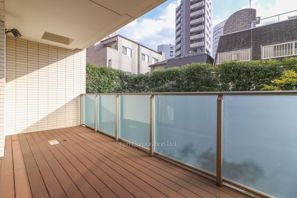 The Manor Nishi-Azabuの写真 バルコニー