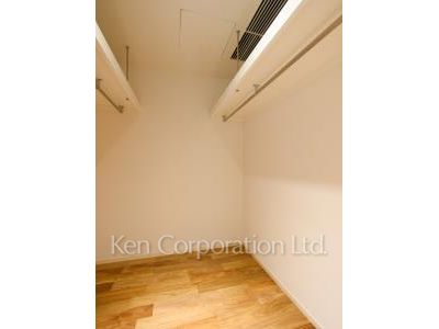 The Manor Nishi-Azabuの写真 ウォークインクローゼット