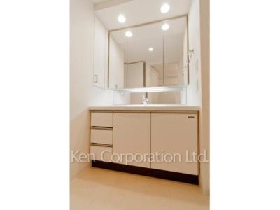 パウダールーム ※写真・画像は実際と異なる場合がございます。部屋写真は同一タイプのものです。（ただし、画像中にタイプ名の記載がある場合はその記載内容を優先します。）