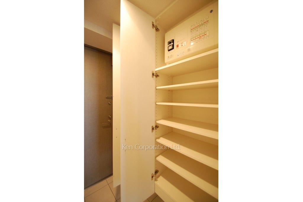 パークキューブ代々木富ヶ谷の写真 シューズクローゼット