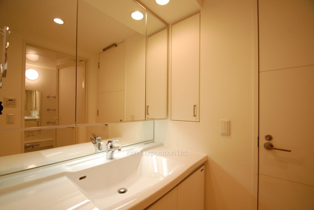 パークキューブ代々木富ヶ谷の写真 パウダールーム ※7階の同じ間取タイプを撮影。仕様が異なることがあります。