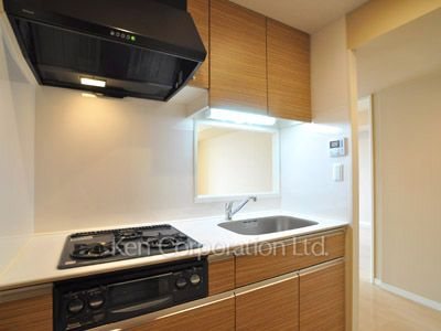 MY TOWER RESIDENCEの写真 キッチン ※19階の同じ間取タイプを撮影。仕様が異なることがあります。