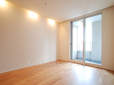 パークアクシス青山一丁目タワーの写真 ベッドルーム ※8階の同じ間取タイプを撮影。仕様が異なることがあります。