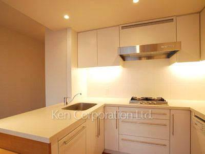 パークアクシス青山一丁目タワーの写真 キッチン ※8階の同じ間取タイプを撮影。仕様が異なることがあります。