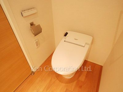 パークアクシス青山一丁目タワーの写真 トイレ ※8階の同じ間取タイプを撮影。仕様が異なることがあります。