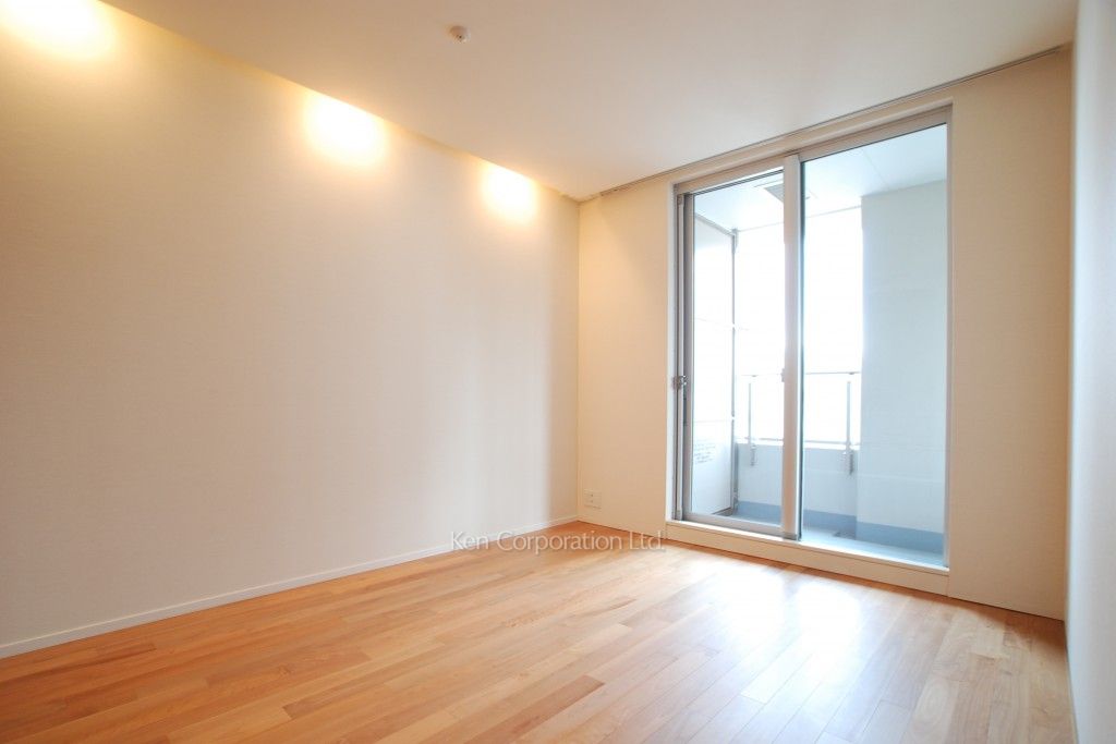 パークアクシス青山一丁目タワーの写真 ベッドルーム ※8階の同じ間取タイプを撮影。仕様が異なることがあります。