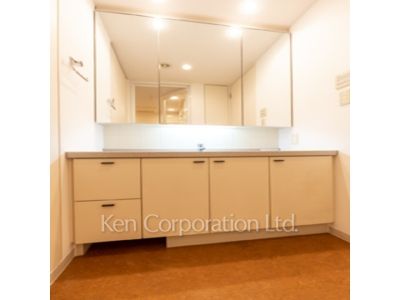 パウダールーム ※写真・画像は実際と異なる場合がございます。部屋写真は同一タイプのものです。（ただし、画像中にタイプ名の記載がある場合はその記載内容を優先します。）