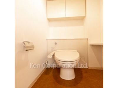 トイレ ※写真・画像は実際と異なる場合がございます。部屋写真は同一タイプのものです。（ただし、画像中にタイプ名の記載がある場合はその記載内容を優先します。）