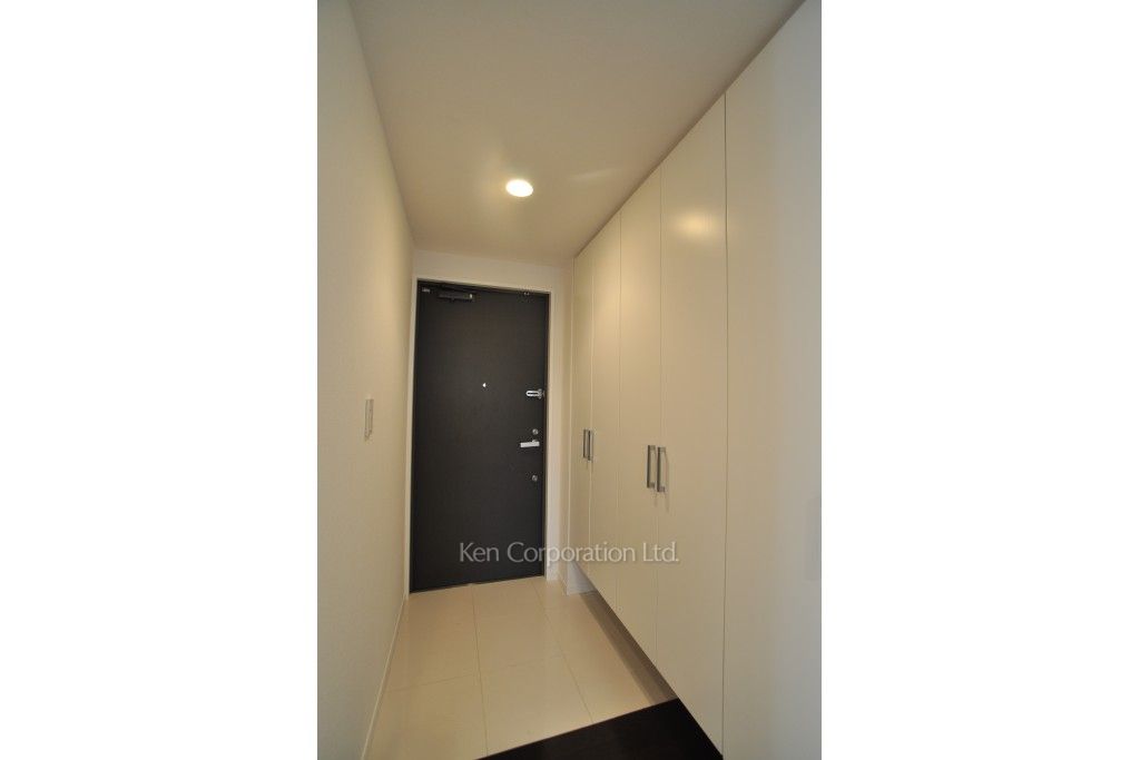 レジディアタワー中目黒の写真 玄関 ※9階の同じ間取タイプを撮影。仕様が異なることがあります。