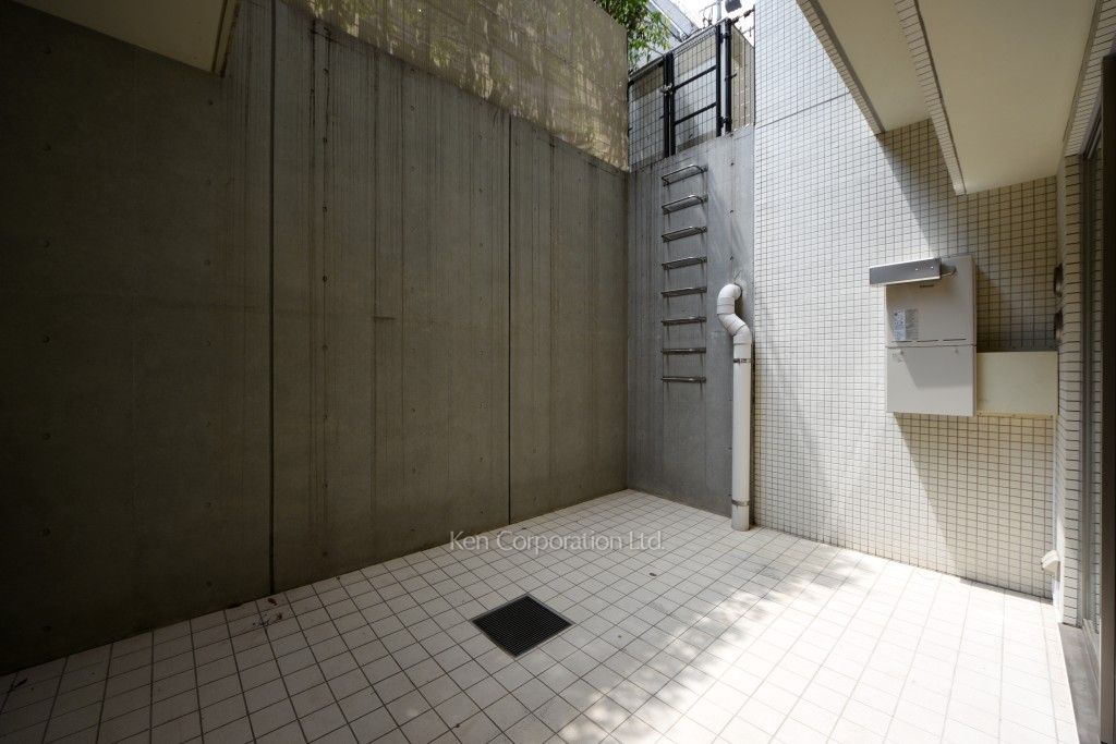 LaSante麻布十番の写真 バルコニー