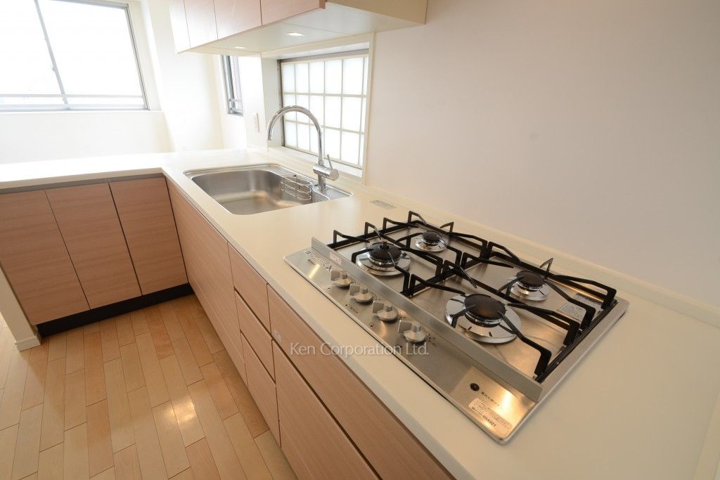 LaSante麻布十番の写真 キッチン ※16階の同じ間取タイプを撮影。仕様が異なることがあります。