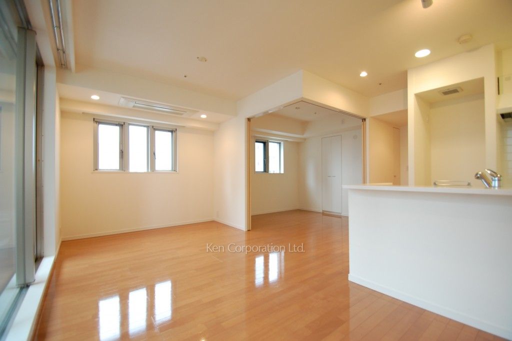 レジディア水道橋の写真 リビングダイニング ※11階の同じ間取タイプを撮影。仕様が異なることがあります。