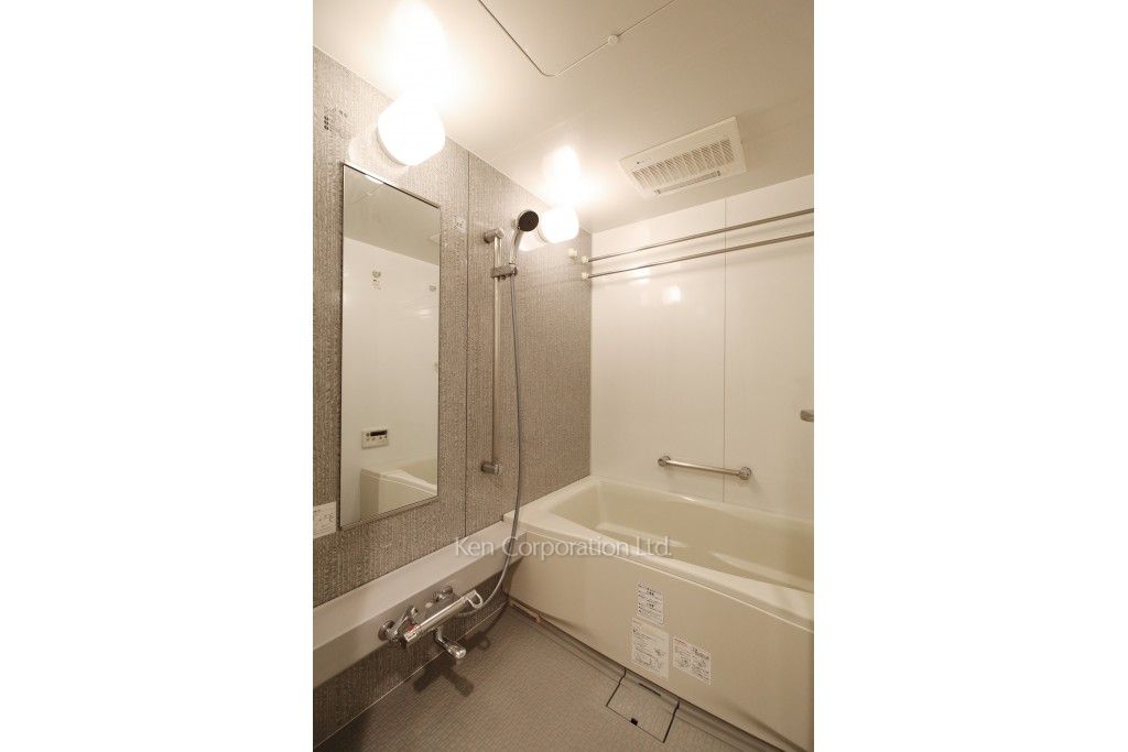 バスルーム ※17階の同じ間取タイプを撮影。仕様が異なることがあります。