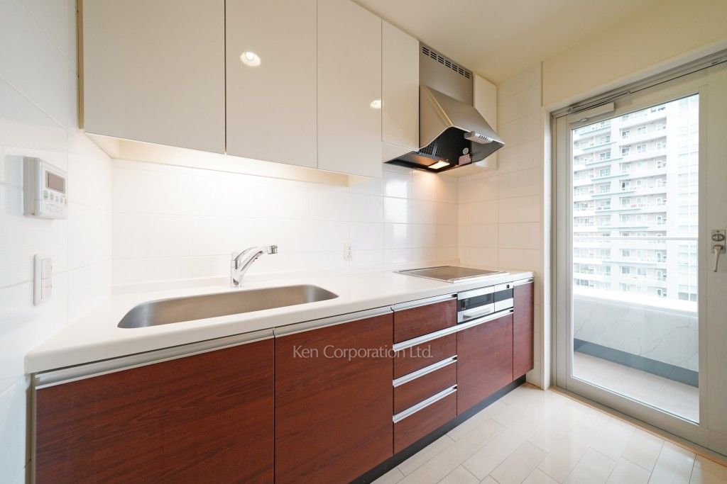 THE TOKYO TOWERS(賃貸専用部分)の写真 キッチン ※20階の同じ間取タイプを撮影。仕様が異なることがあります。