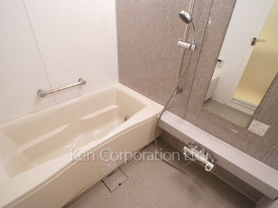 THE TOKYO TOWERS(賃貸専用部分)の写真 バスルーム ※9階の同じ間取タイプを撮影。仕様が異なることがあります。