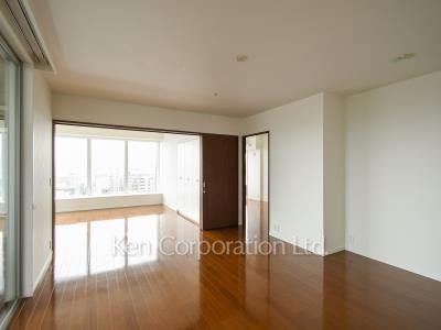 THE TOKYO TOWERS(賃貸専用部分)の写真 居室（LDなど）