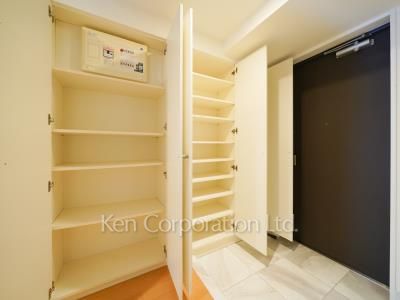 THE TOKYO TOWERS(賃貸専用部分)の写真 クローゼット ※10階の同じ間取タイプを撮影。仕様が異なることがあります。