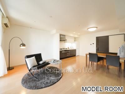 THE TOKYO TOWERS(賃貸専用部分)の写真 居室（LDなど）　※MODEL ROOM ※10階の同じ間取タイプを撮影。仕様が異なることがあります。