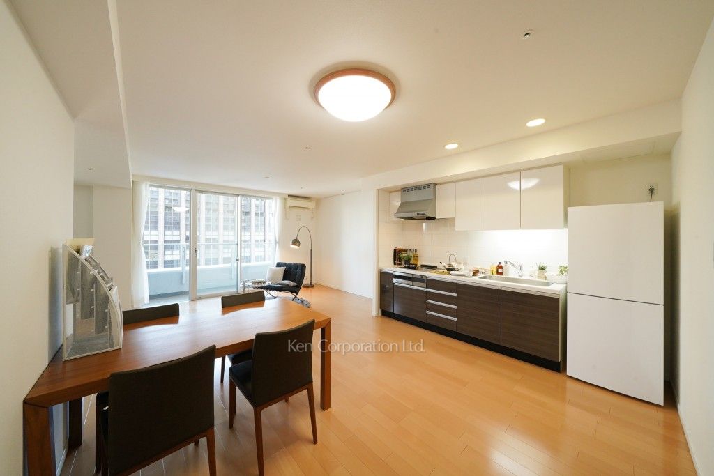 THE TOKYO TOWERS(賃貸専用部分)の写真 居室（LDなど）　※MODEL ROOM ※10階の同じ間取タイプを撮影。仕様が異なることがあります。