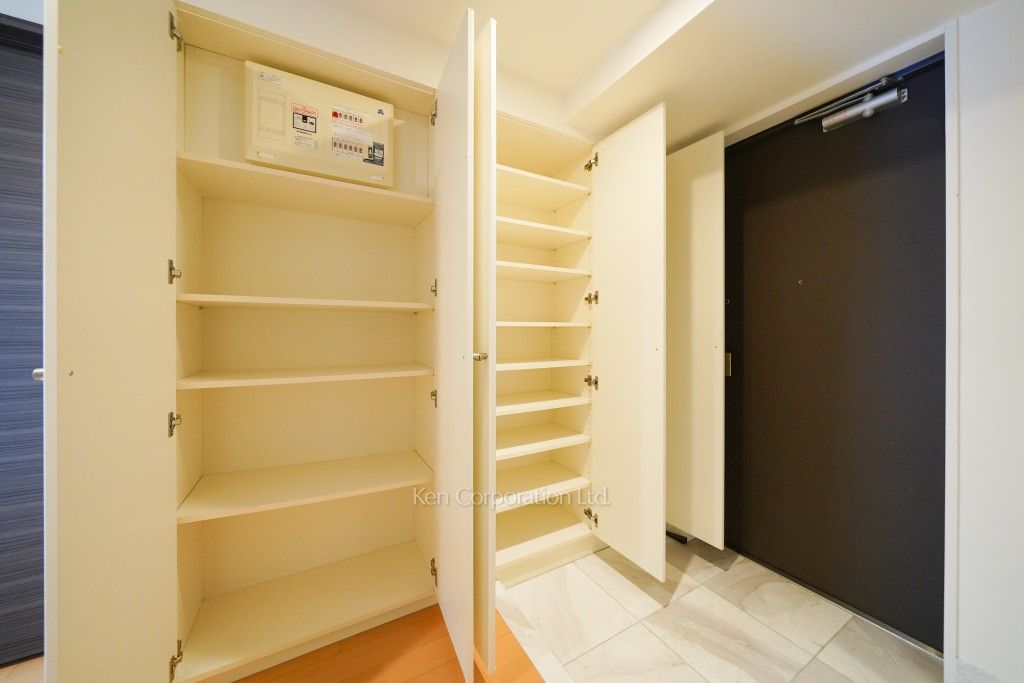 THE TOKYO TOWERS(賃貸専用部分)の写真 クローゼット ※10階の同じ間取タイプを撮影。仕様が異なることがあります。