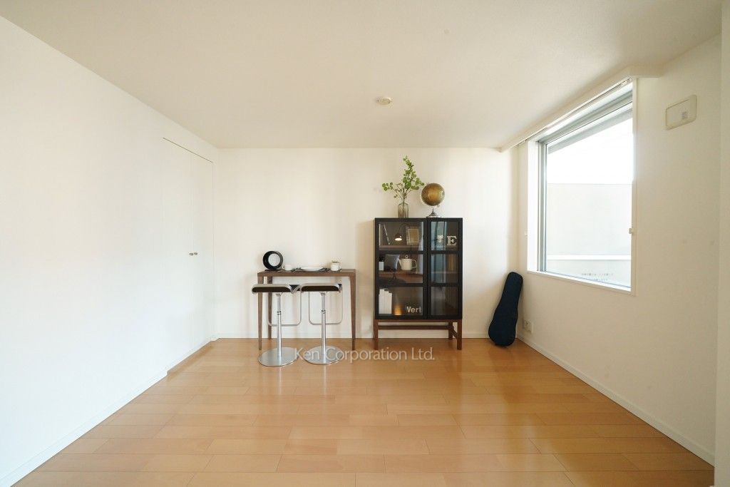 THE TOKYO TOWERS(賃貸専用部分)の写真 居室（LDなど）　※MODEL ROOM ※10階の同じ間取タイプを撮影。仕様が異なることがあります。