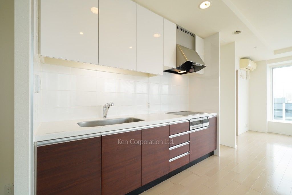 THE TOKYO TOWERS(賃貸専用部分)の写真 キッチン ※14階の同じ間取タイプを撮影。仕様が異なることがあります。