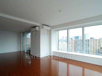 居室（LDなど） ※15階の同じ間取タイプを撮影。仕様が異なることがあります。