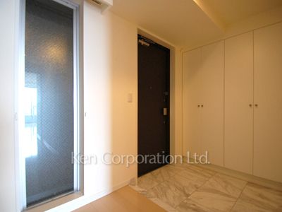 THE TOKYO TOWERS(賃貸専用部分)の写真 玄関 ※20階の同じ間取タイプを撮影。仕様が異なることがあります。