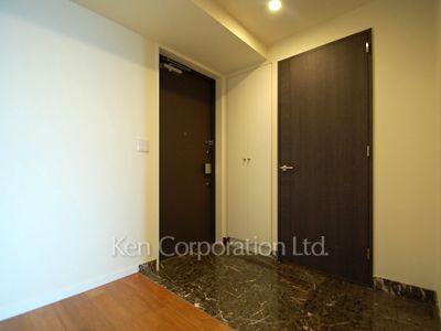 THE TOKYO TOWERS(賃貸専用部分)の写真 玄関 ※24階の同じ間取タイプを撮影。仕様が異なることがあります。