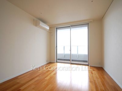 THE TOKYO TOWERS(賃貸専用部分)の写真 ベッドルーム ※24階の同じ間取タイプを撮影。仕様が異なることがあります。