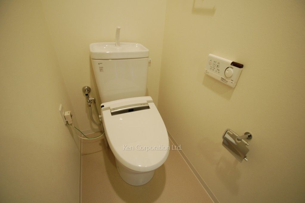 THE TOKYO TOWERS(賃貸専用部分)の写真 トイレ ※24階の同じ間取タイプを撮影。仕様が異なることがあります。