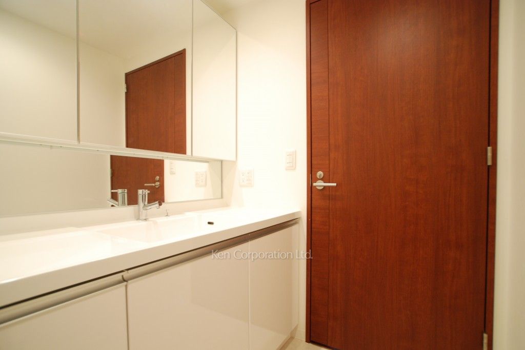 THE TOKYO TOWERS(賃貸専用部分)の写真 パウダールーム ※29階の同じ間取タイプを撮影。仕様が異なることがあります。