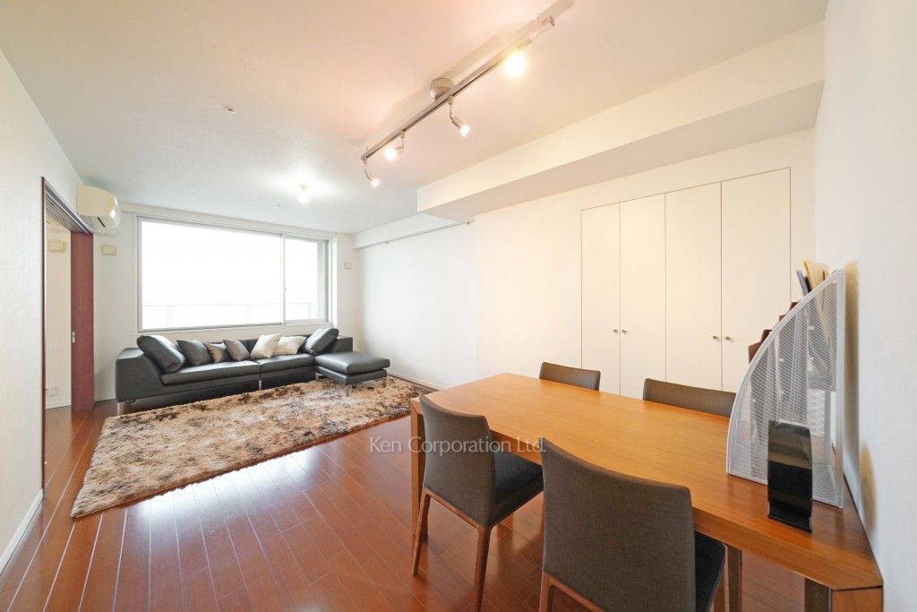 THE TOKYO TOWERS(賃貸専用部分)の写真 居室（LDなど）　※MODEL ROOM ※29階の同じ間取タイプを撮影。仕様が異なることがあります。