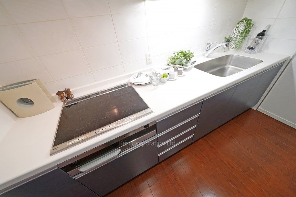 THE TOKYO TOWERS(賃貸専用部分)の写真 キッチン　※MODEL ROOM ※29階の同じ間取タイプを撮影。仕様が異なることがあります。